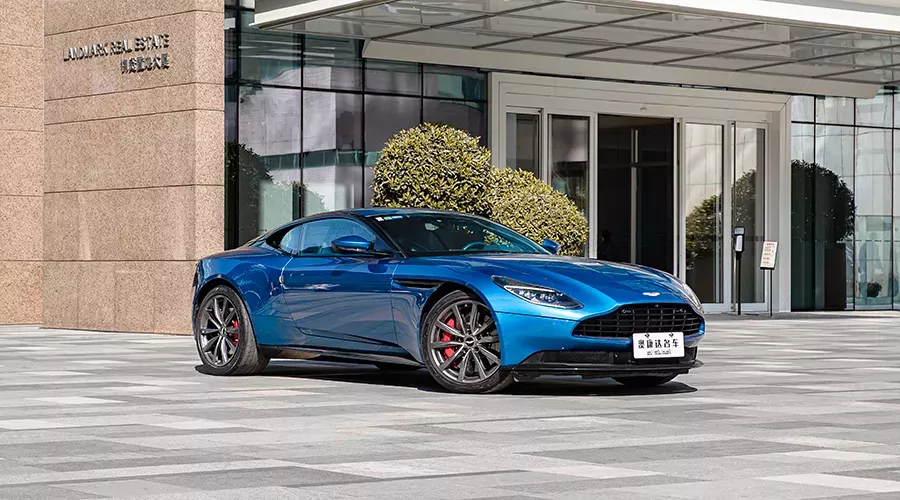 绽放优雅 细品2019款阿斯顿马丁DB11 V8 Coupe